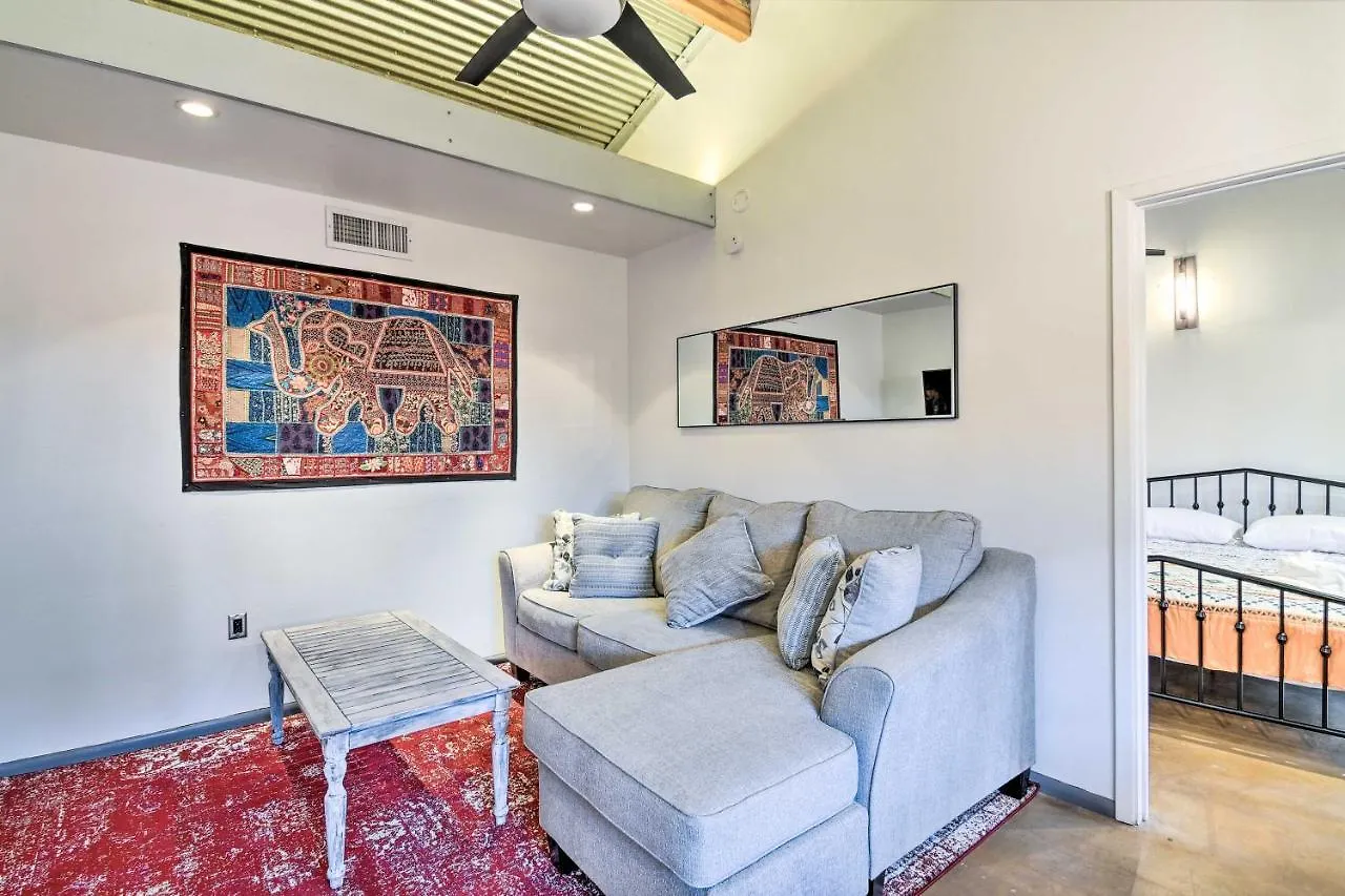 בית נופש Phoenix Getaway With Patio, Near Roosevelt Row!