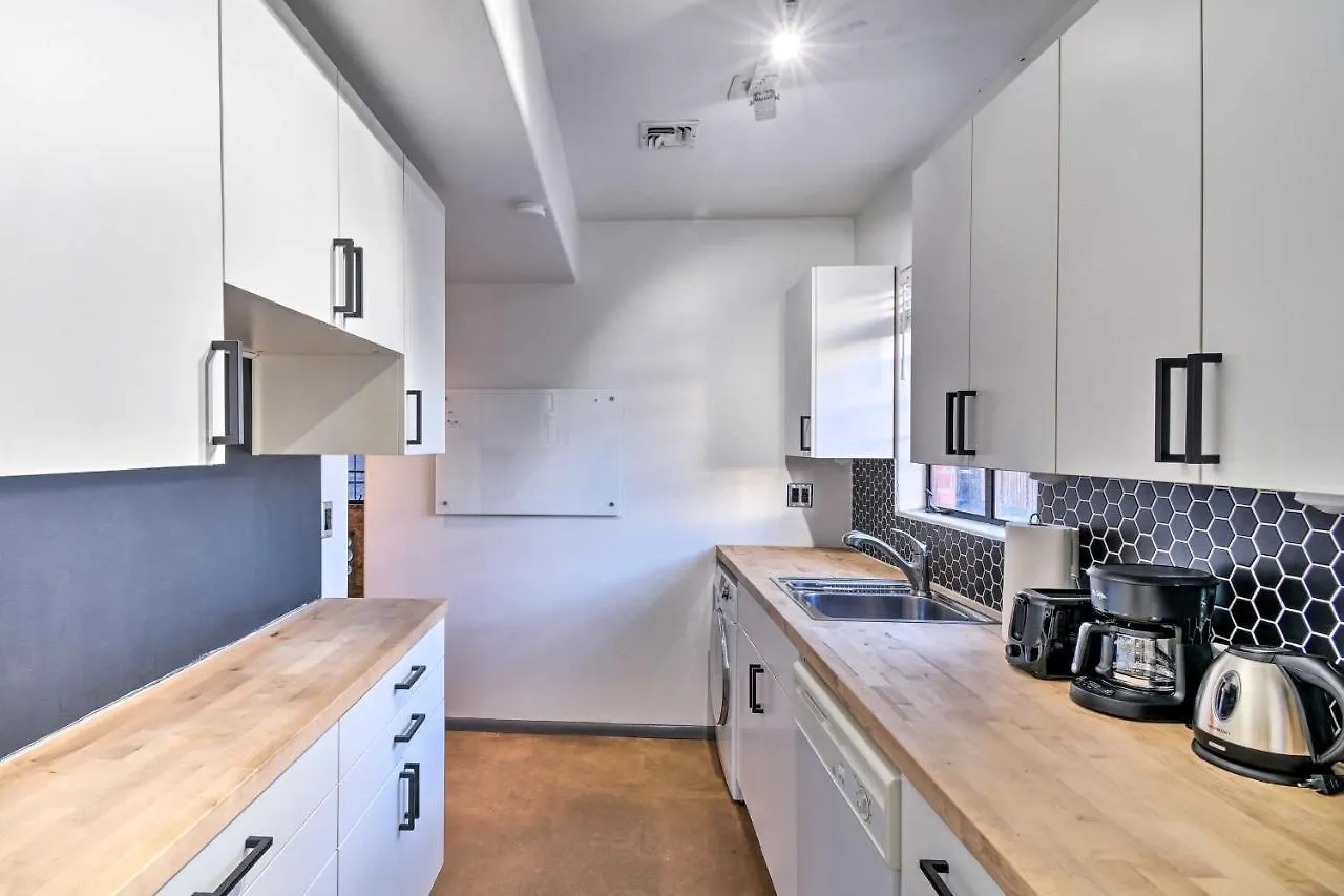 Phoenix Getaway With Patio, Near Roosevelt Row!