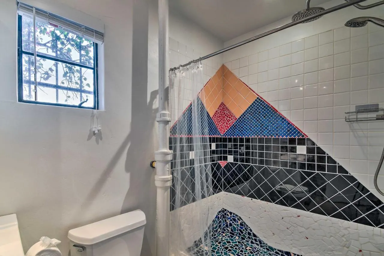 Phoenix Getaway With Patio, Near Roosevelt Row! ארצות הברית